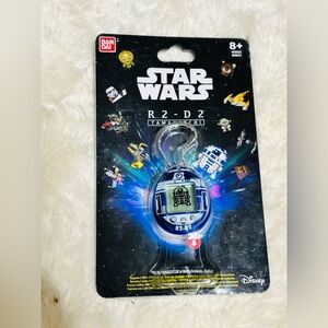 Tamagotchi Star Wars R2-D2 Hologram Blue new with tags